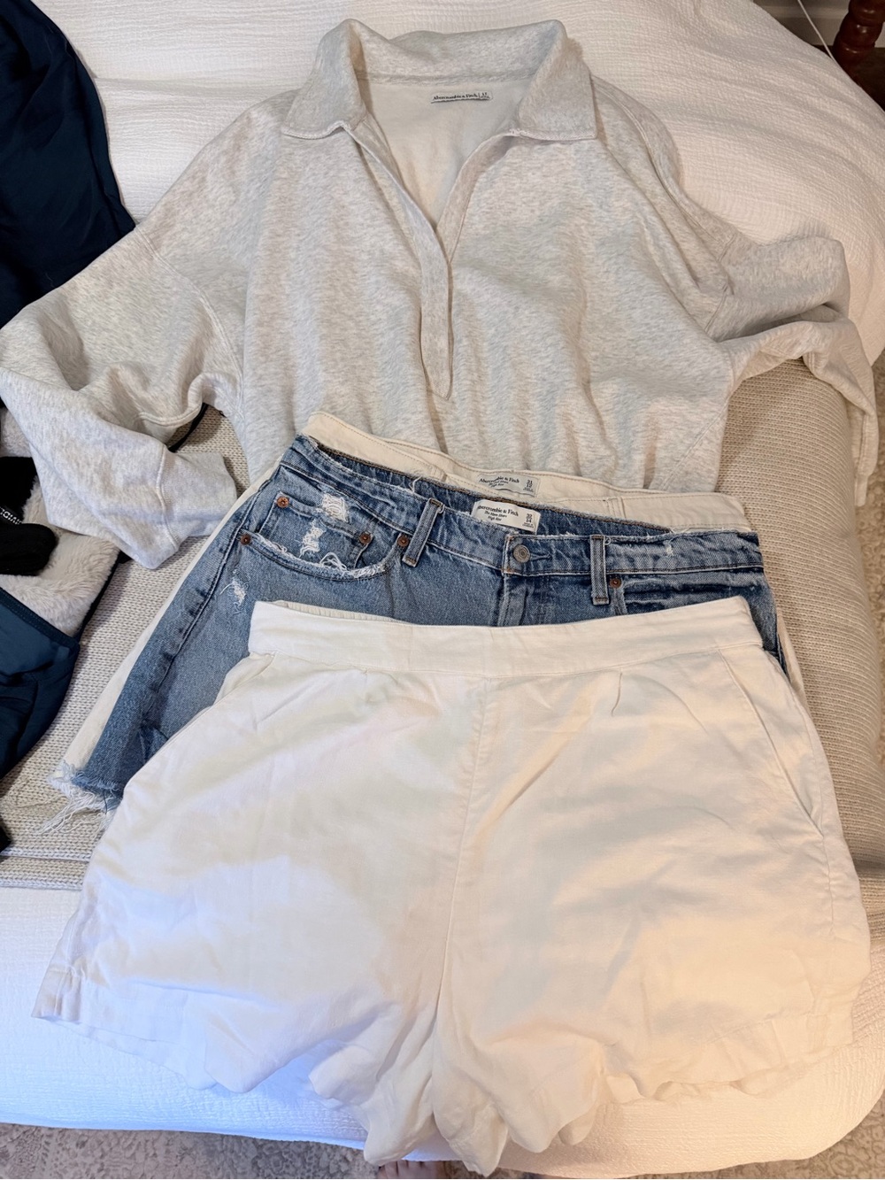 Large Abercrombie Bundle